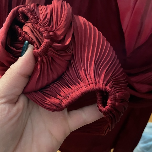 Dolan ruby red blouse - Picture 5 of 7